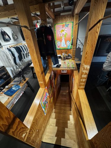 R B Gallery