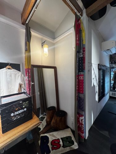 R B Gallery